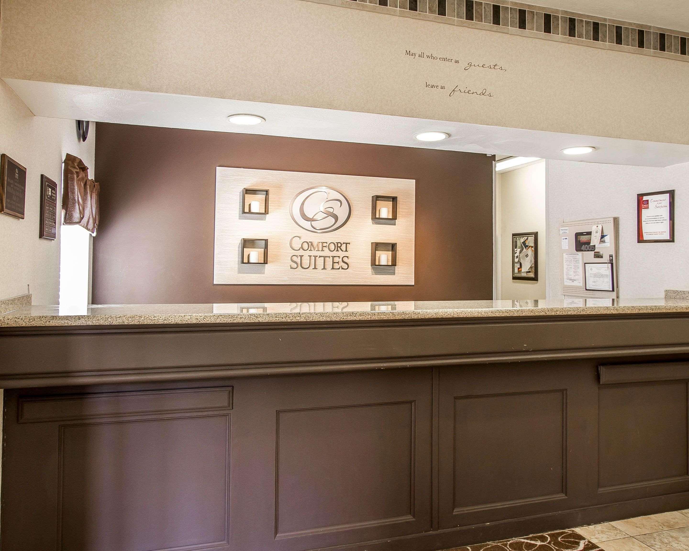 Comfort Suites Peoria Sports Complex Екстериор снимка