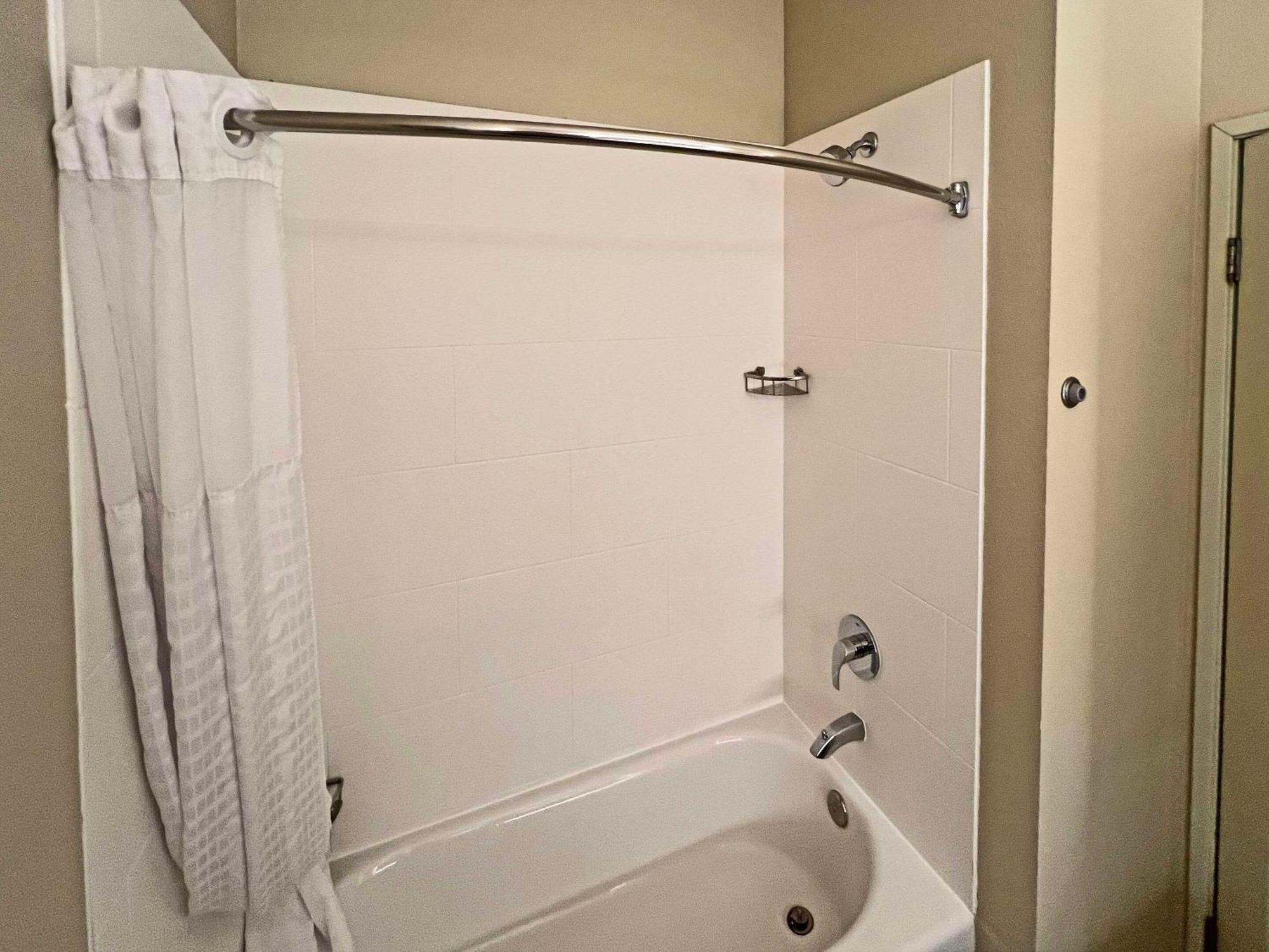 Comfort Suites Peoria Sports Complex Екстериор снимка
