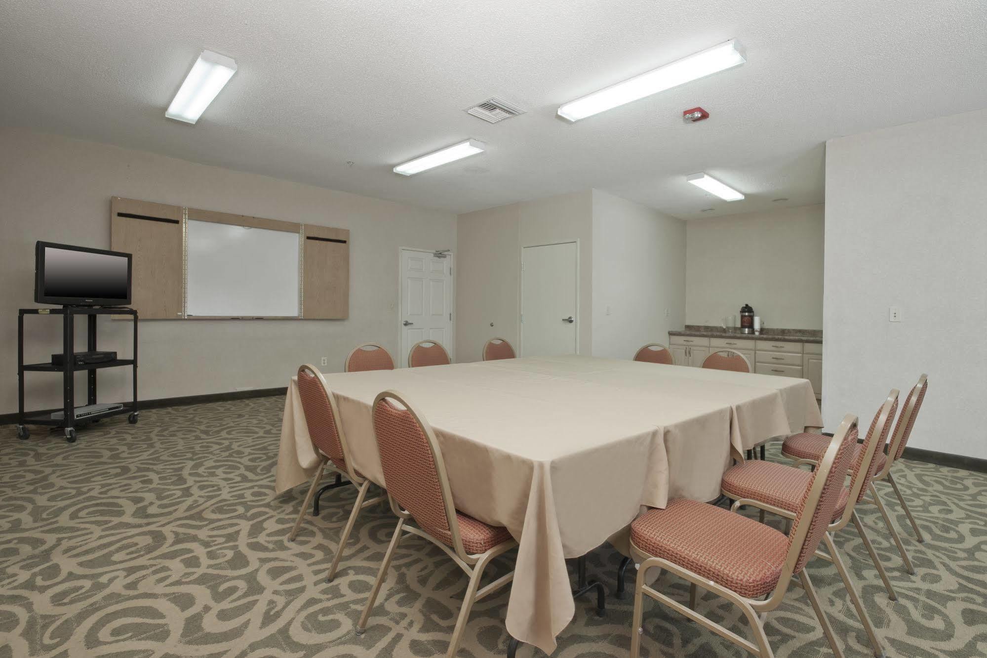 Comfort Suites Peoria Sports Complex Екстериор снимка